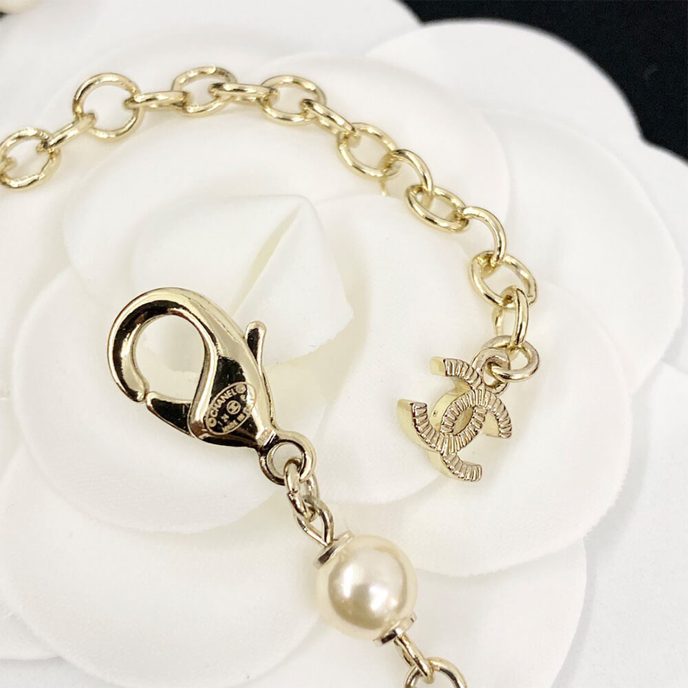 Ch**el NECKLACE