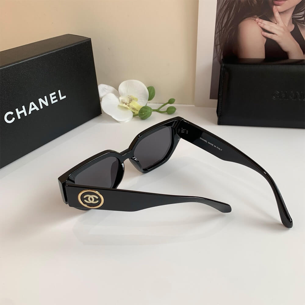 Ch**el SUNGLASSES