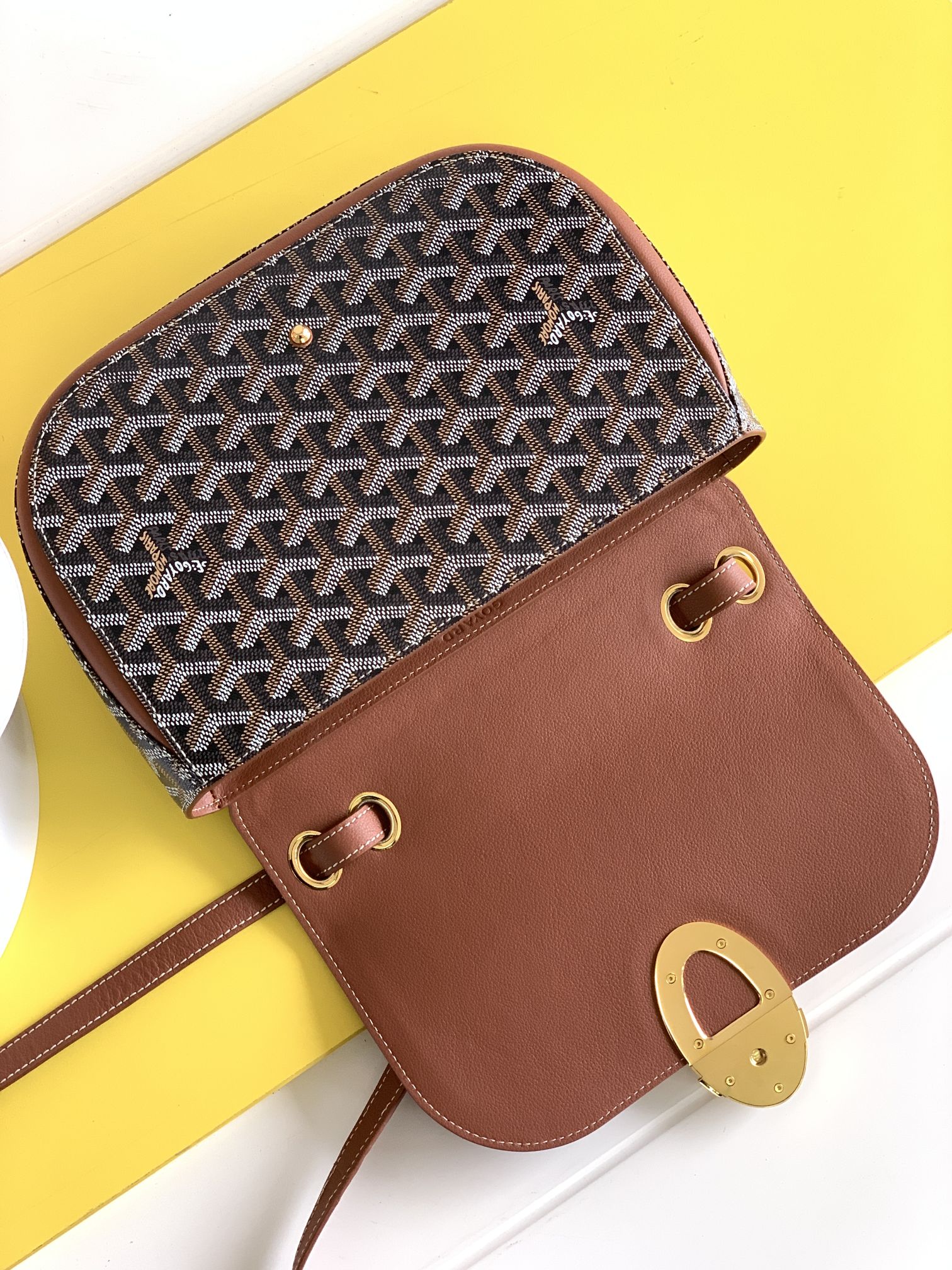 Go*ard handbags