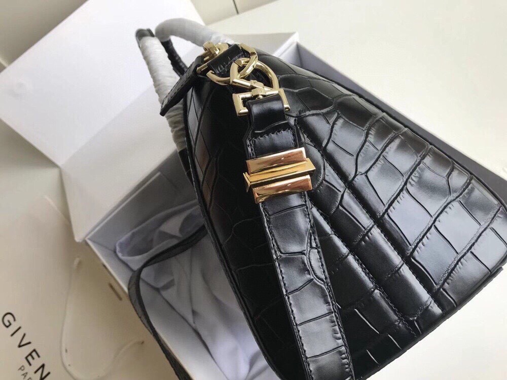 G1uenchy antigona handbags-28*17*35cm