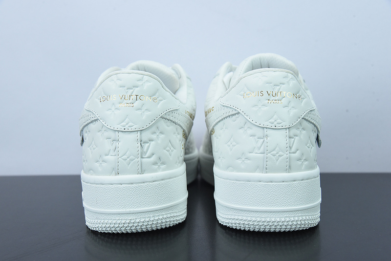 l0*is V*t0n&nike air force 1 low