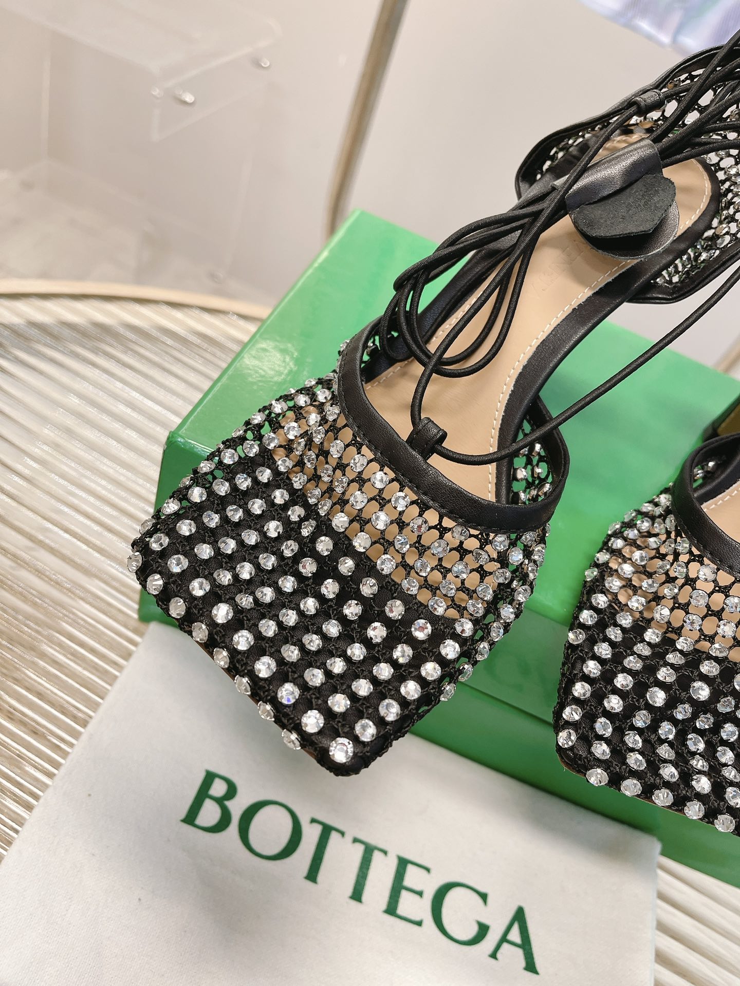 b0tte*a Ven*ta heels