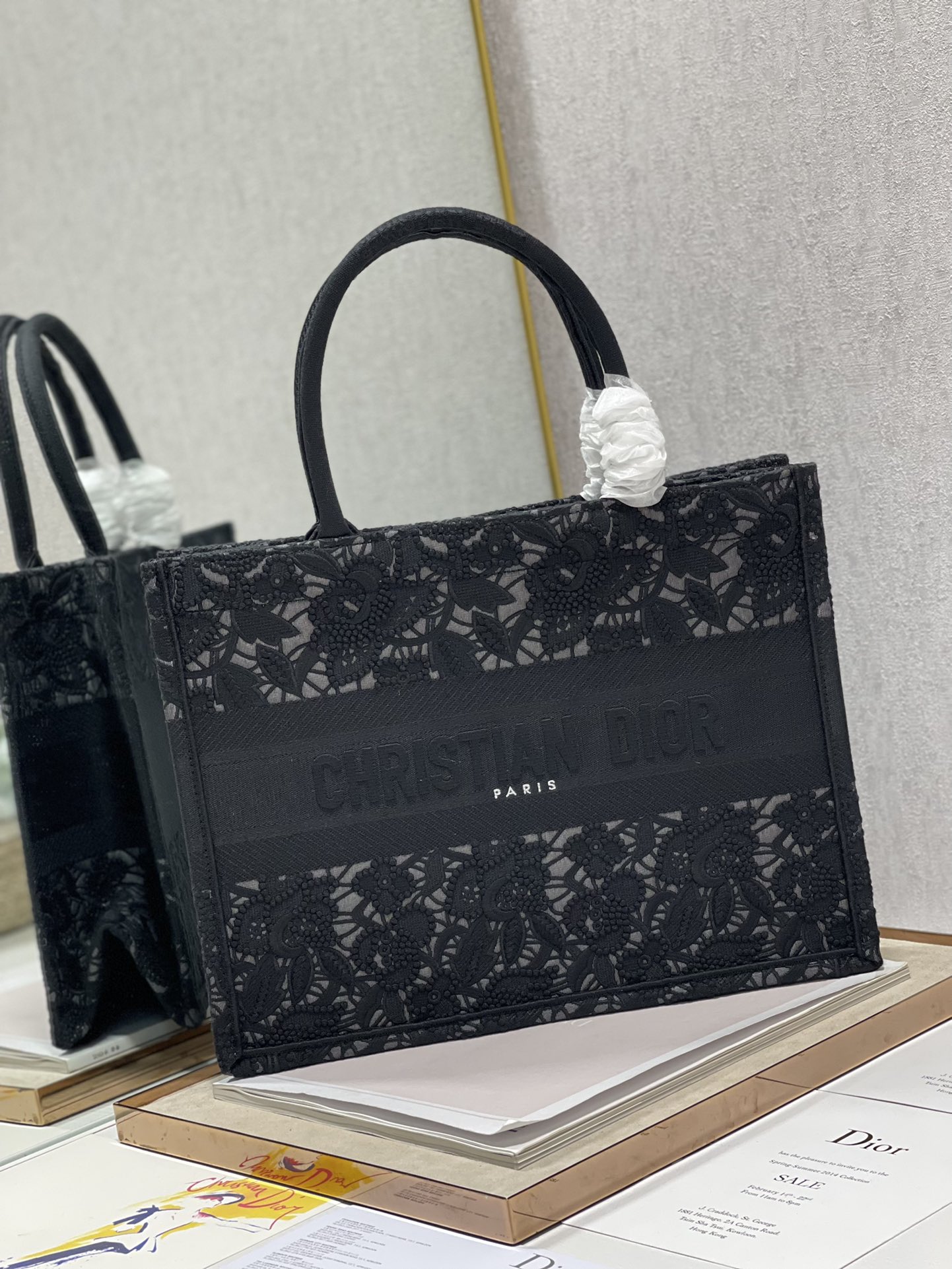 D*or small book tote-36*28cm