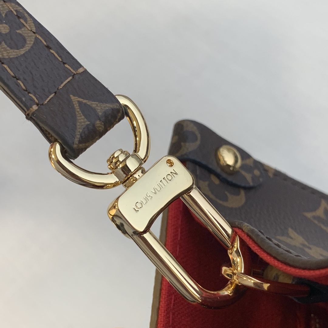l0*is V*t0n mini onthego handbag-25*19*11.5cm