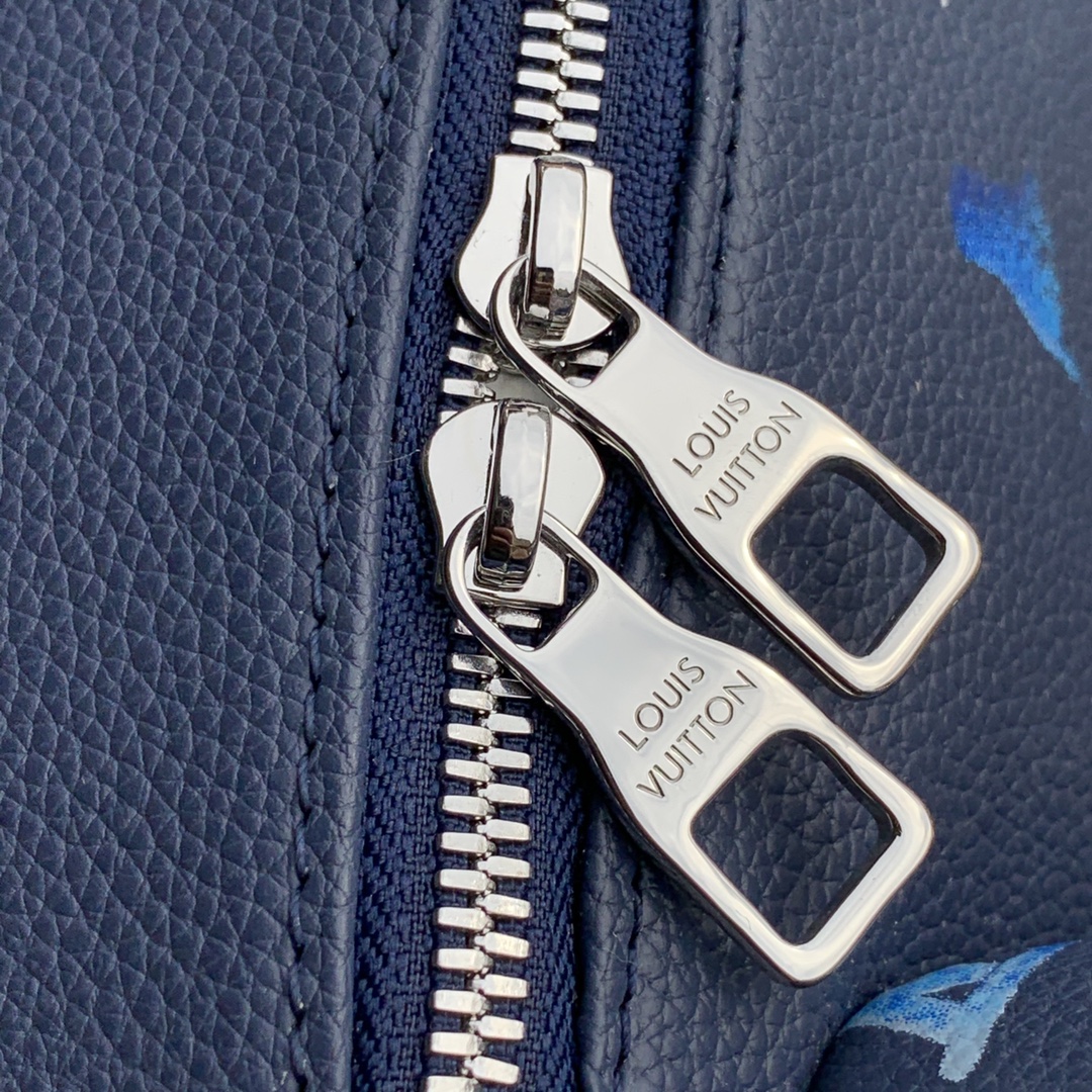 l0*is V*t0n m57841 multipocket backpack-30*40*16cm