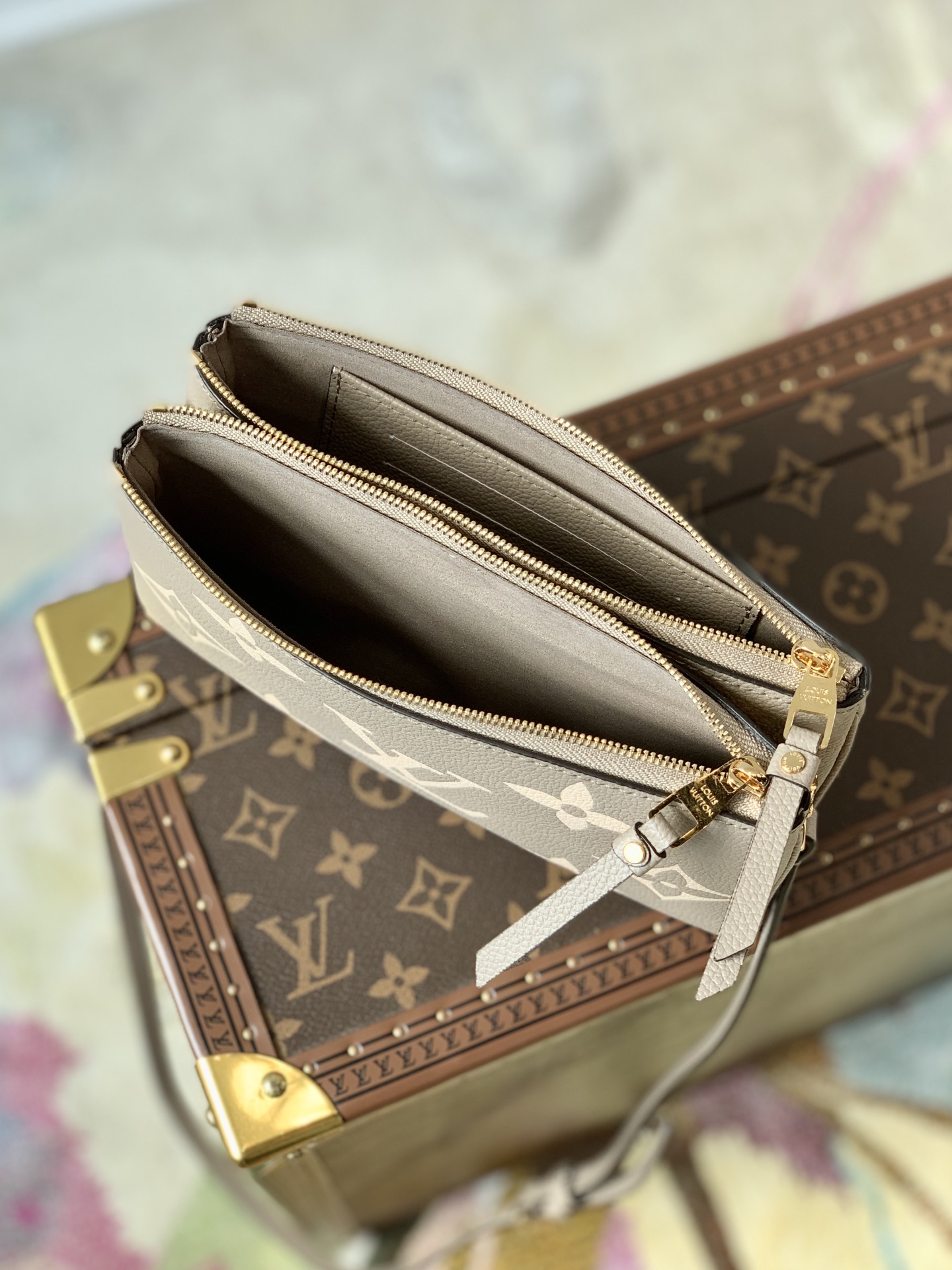 l0*is V*t0n m80084 pochette double zip bag -20*12.5*3cm