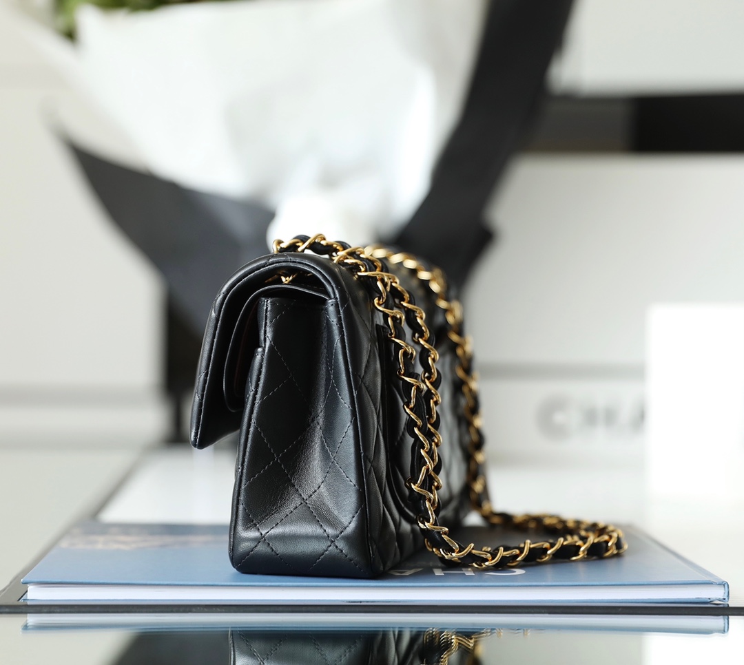 Ch@nel Flap Bag-Lambskin-23CM