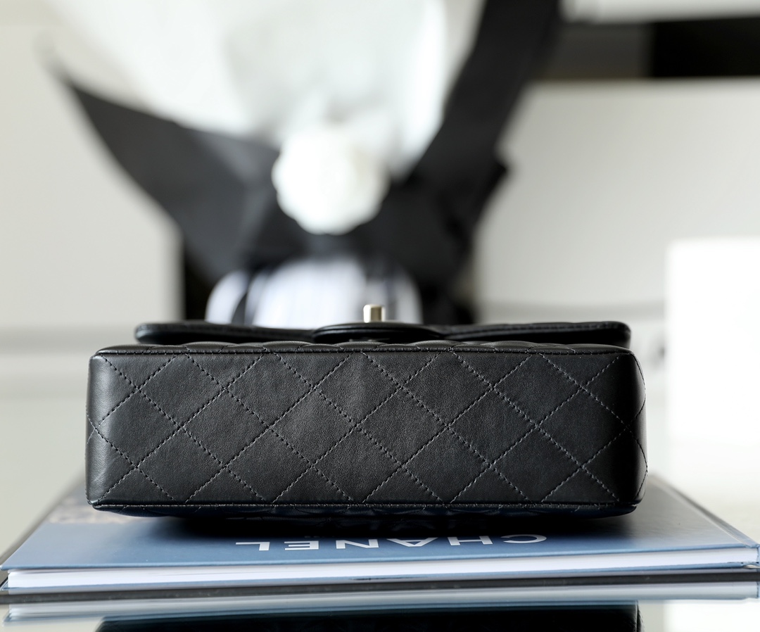 Ch@nel Flap Bag-Lambskin-23CM