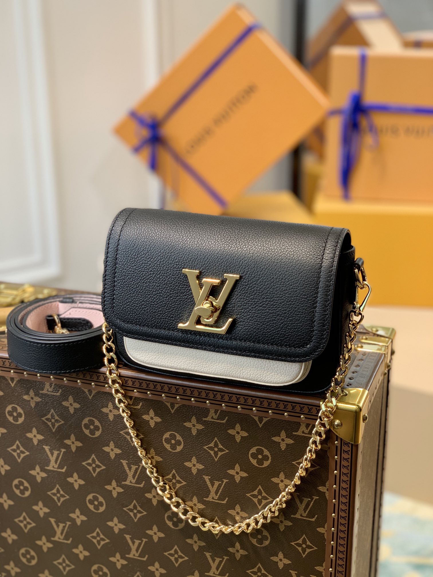 l0*is V*t0n lockme tender handbags pm- m58554-19*13*8cm