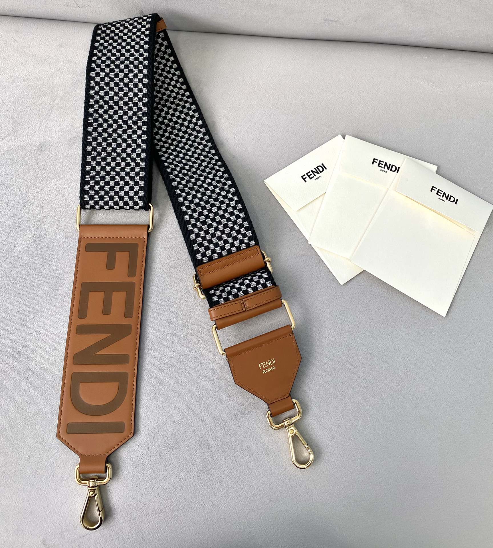 F**di straps-120cm