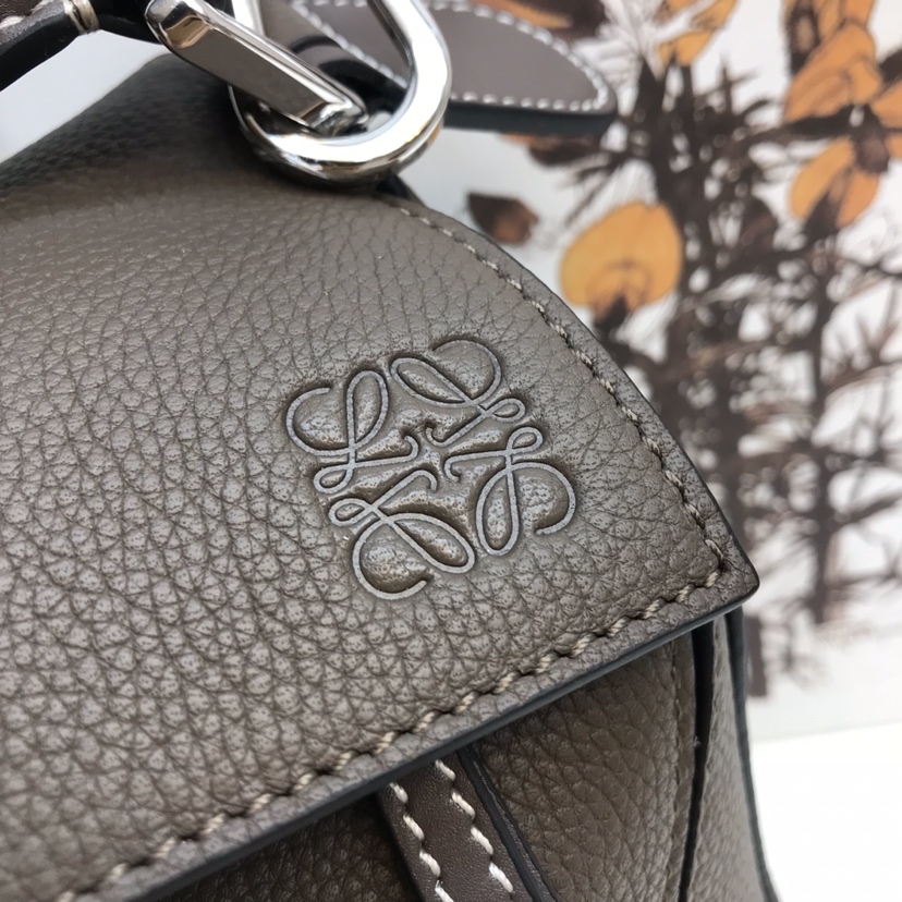 L0ew* puzzle medium bag-29*18*12cm