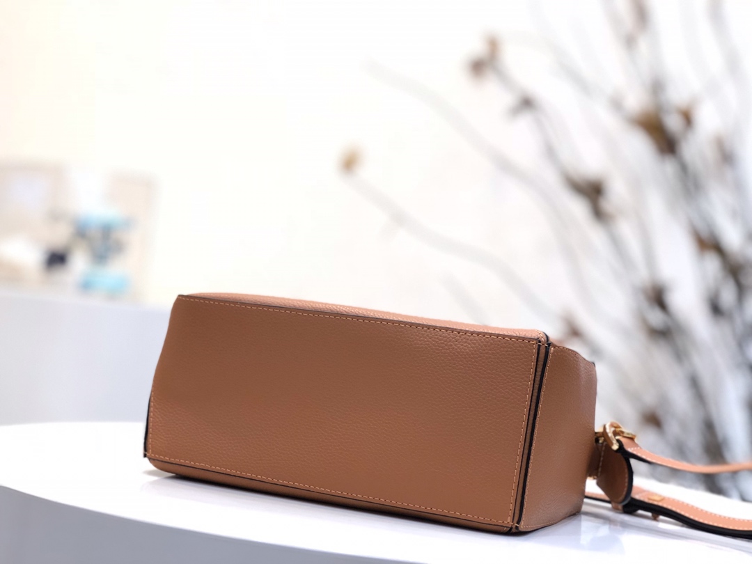 L0ew* puzzle small bag-24*10*14cm