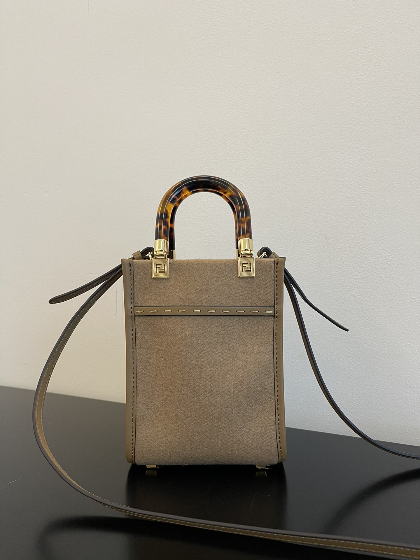 F**di vintage mini tote-13x6.5x18cm