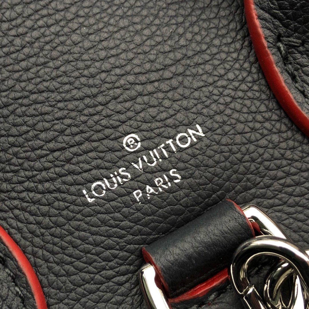 l0*is V*t0n backpack m54573-16*19.4*10cm
