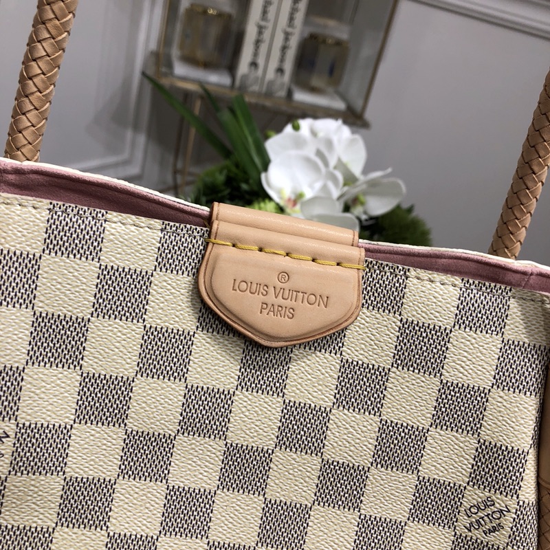 l0*is V*t0n propriaon handbags-28*18*27cm
