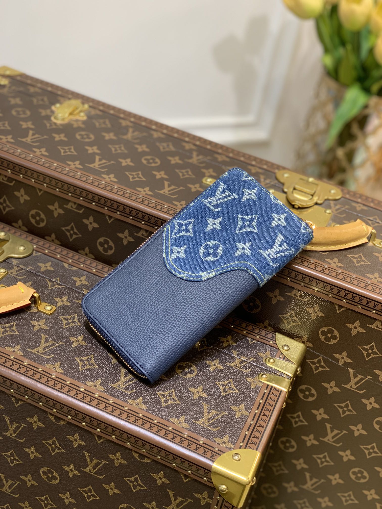 l0*is V*t0n zippy vertical wallet m63095-20*10cm
