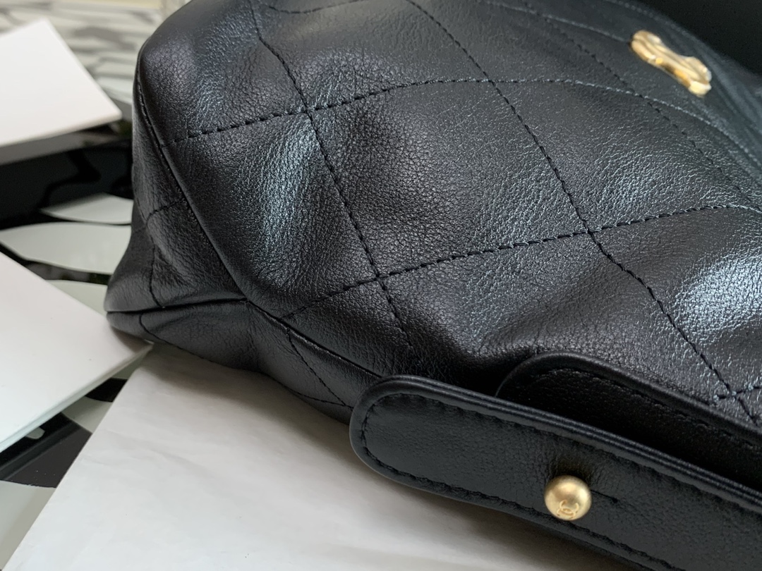 CHANLE Tote Bag