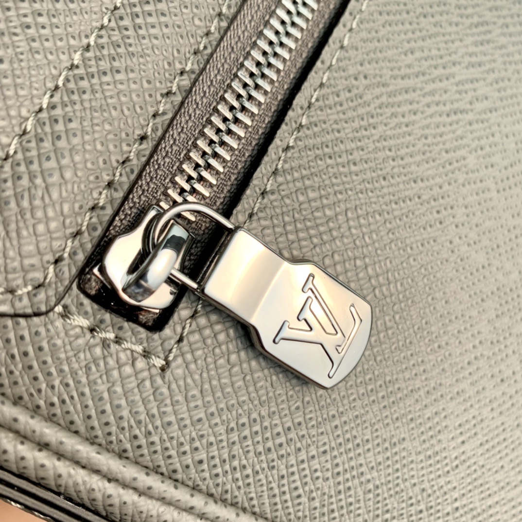 l0*is V*t0n district messenger bag-m46255-26*20*7cm