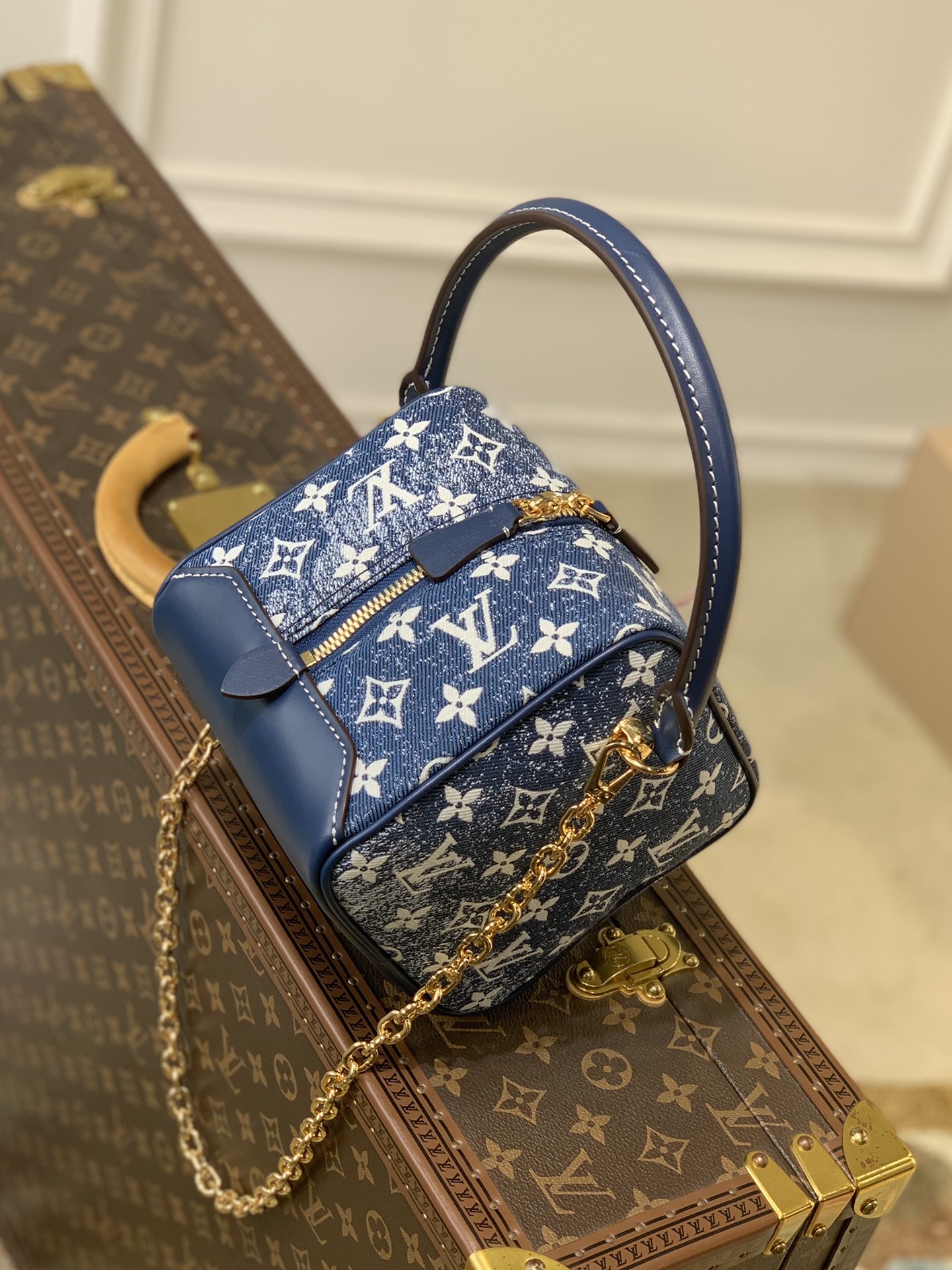 l0*is V*t0n square handbags- m59611-16*16*16cm