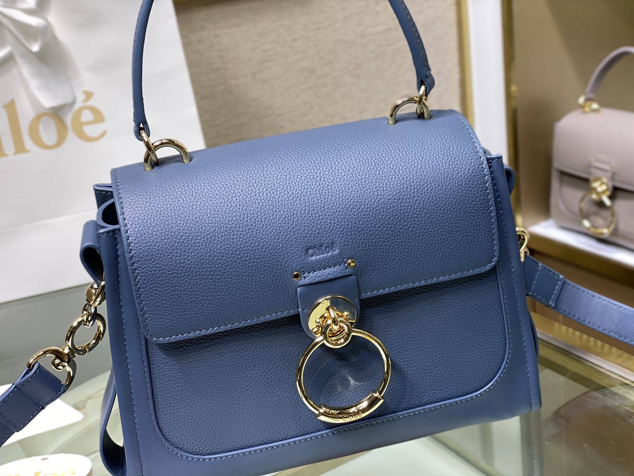Ch10e tess bag-21*8*17cm