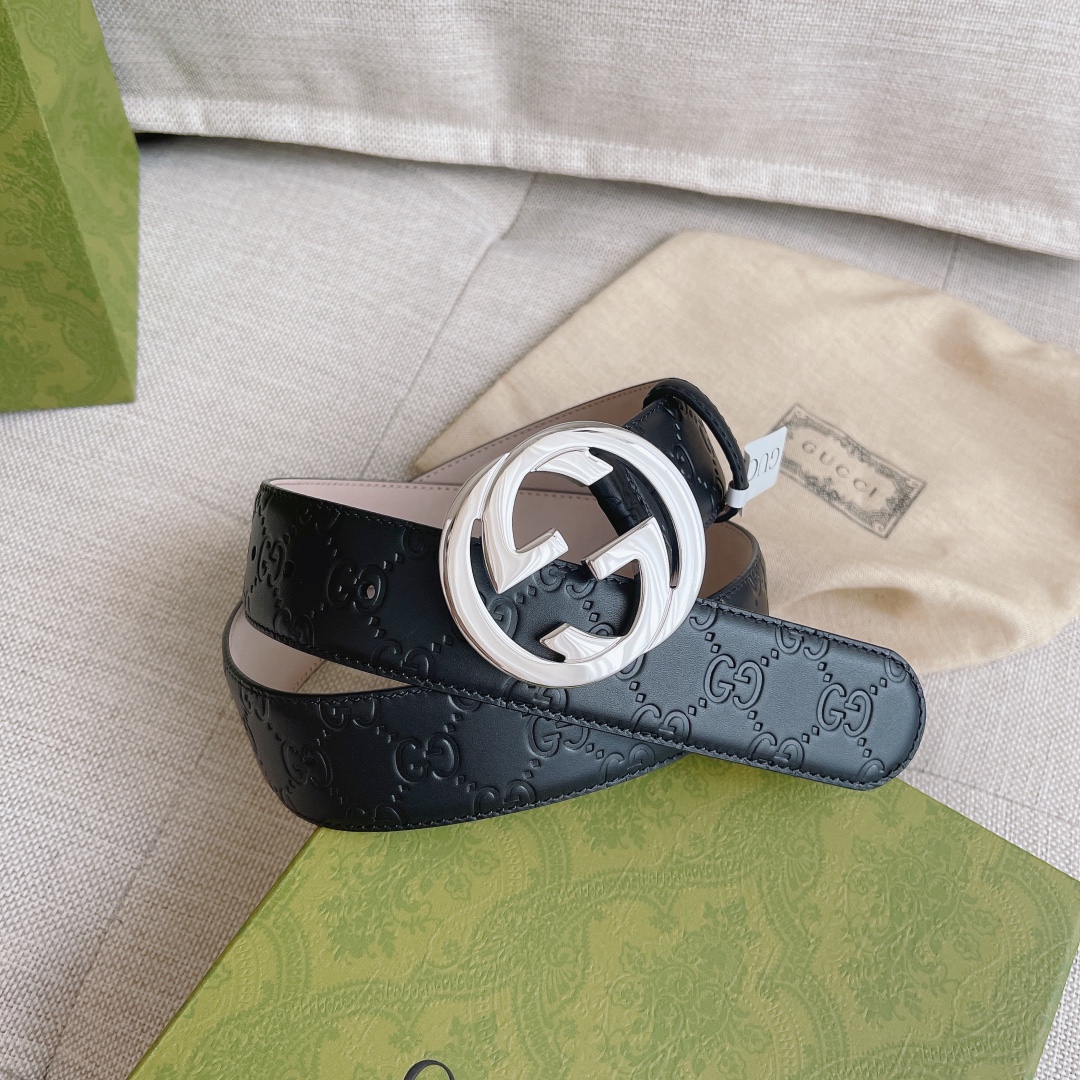 G*u*i belt-4cm