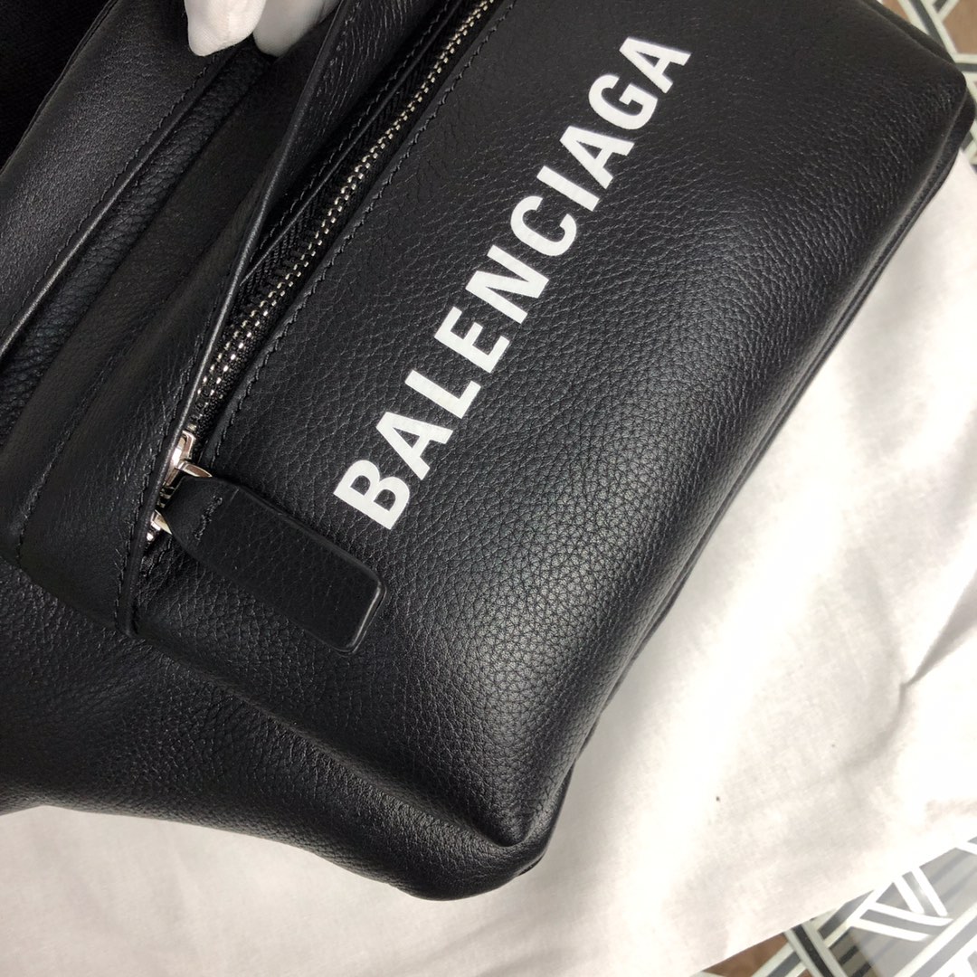 Ba*len*cia*ga crossbody bag-24*19*40cm