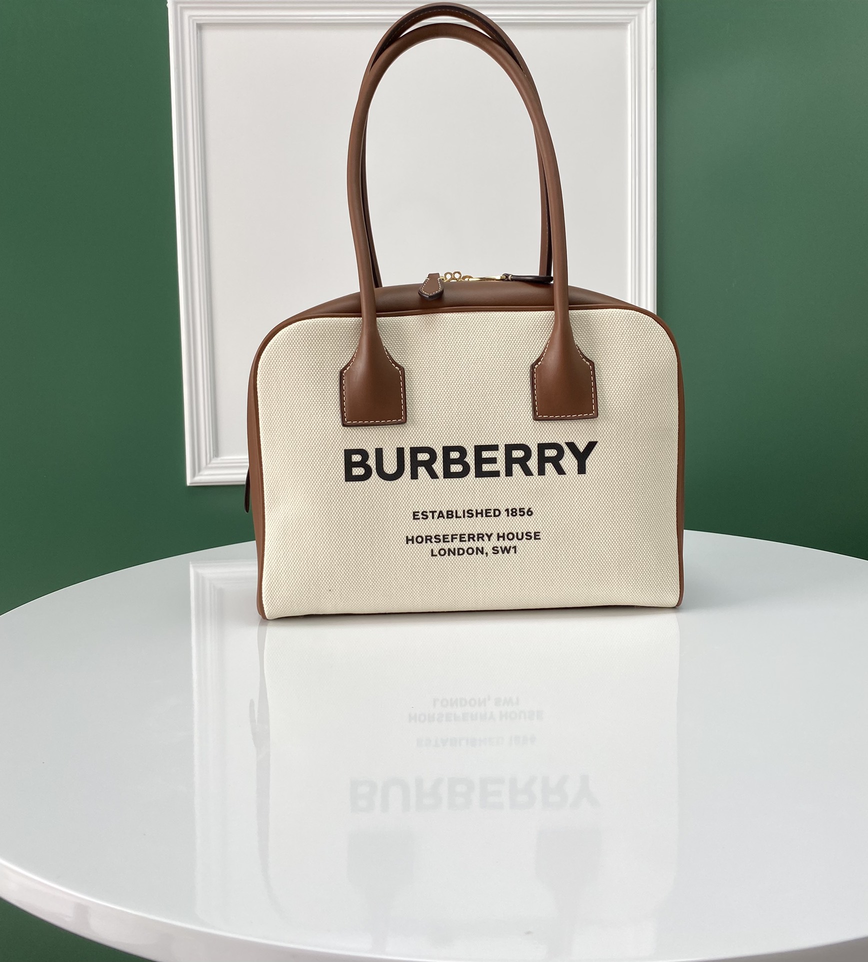 B**rry tote-30 x 11 x 22.5cm