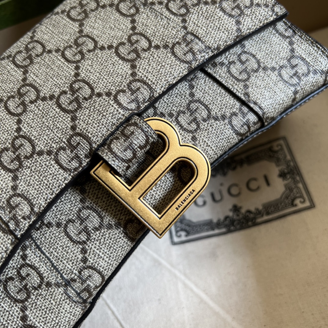 G*u*i&ba*len*cia*ga hourglass bag-19cm