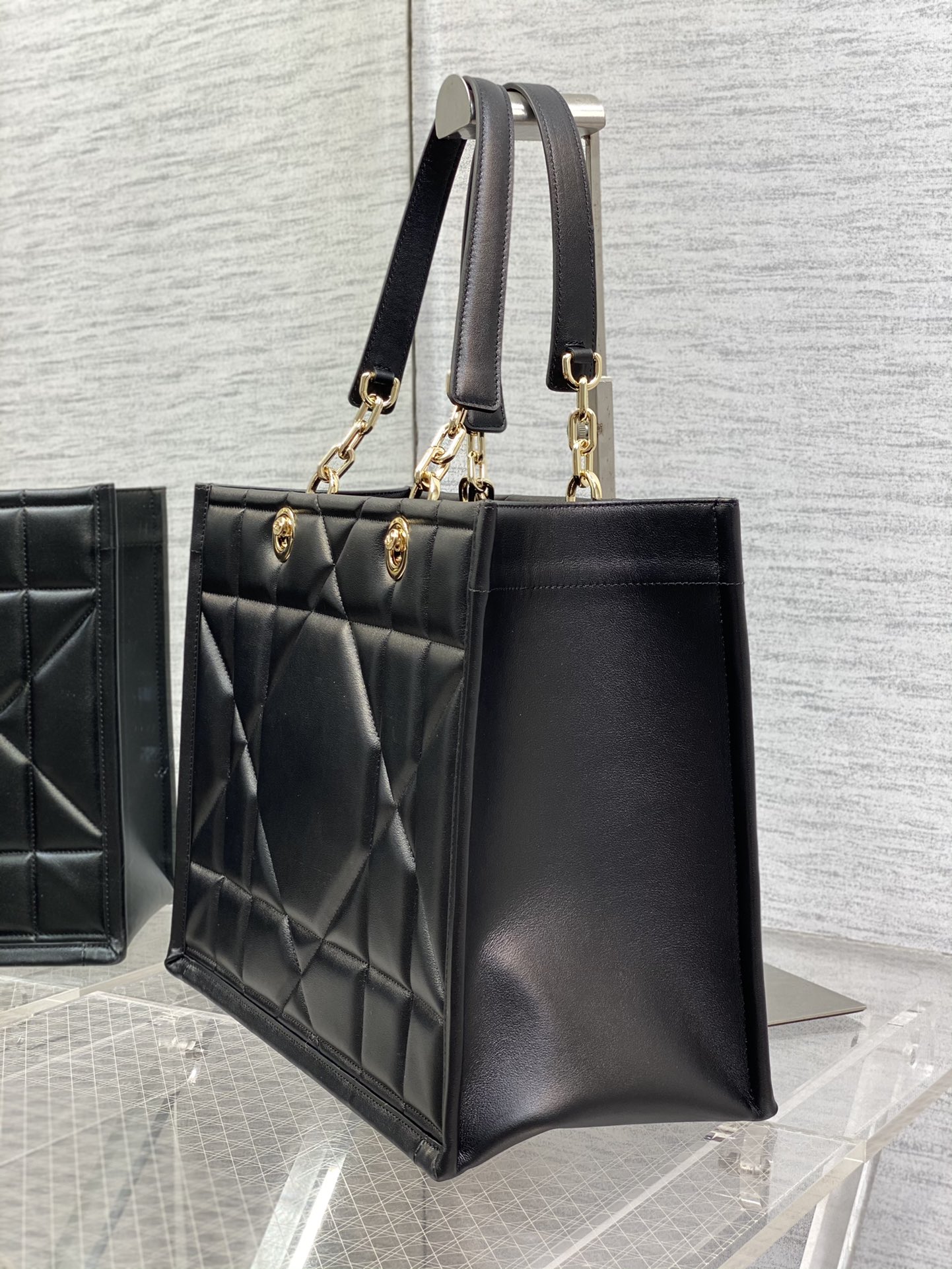 D*or essential bag