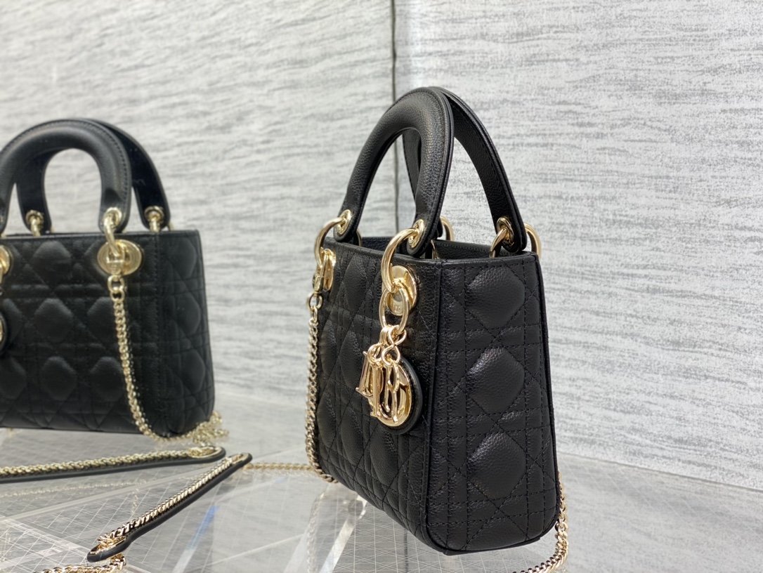 lady D*or mini-17*15*8cm