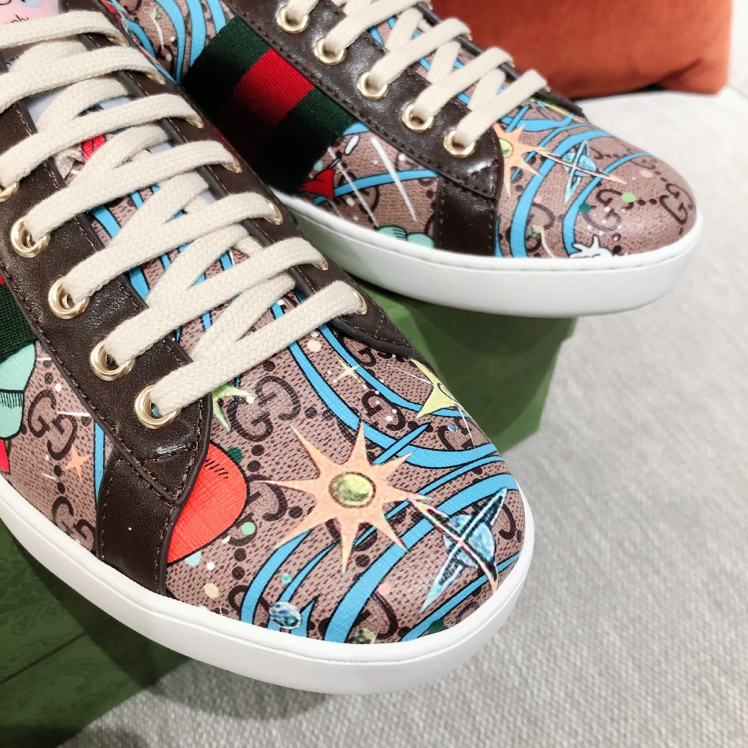 G*u*i sneakers