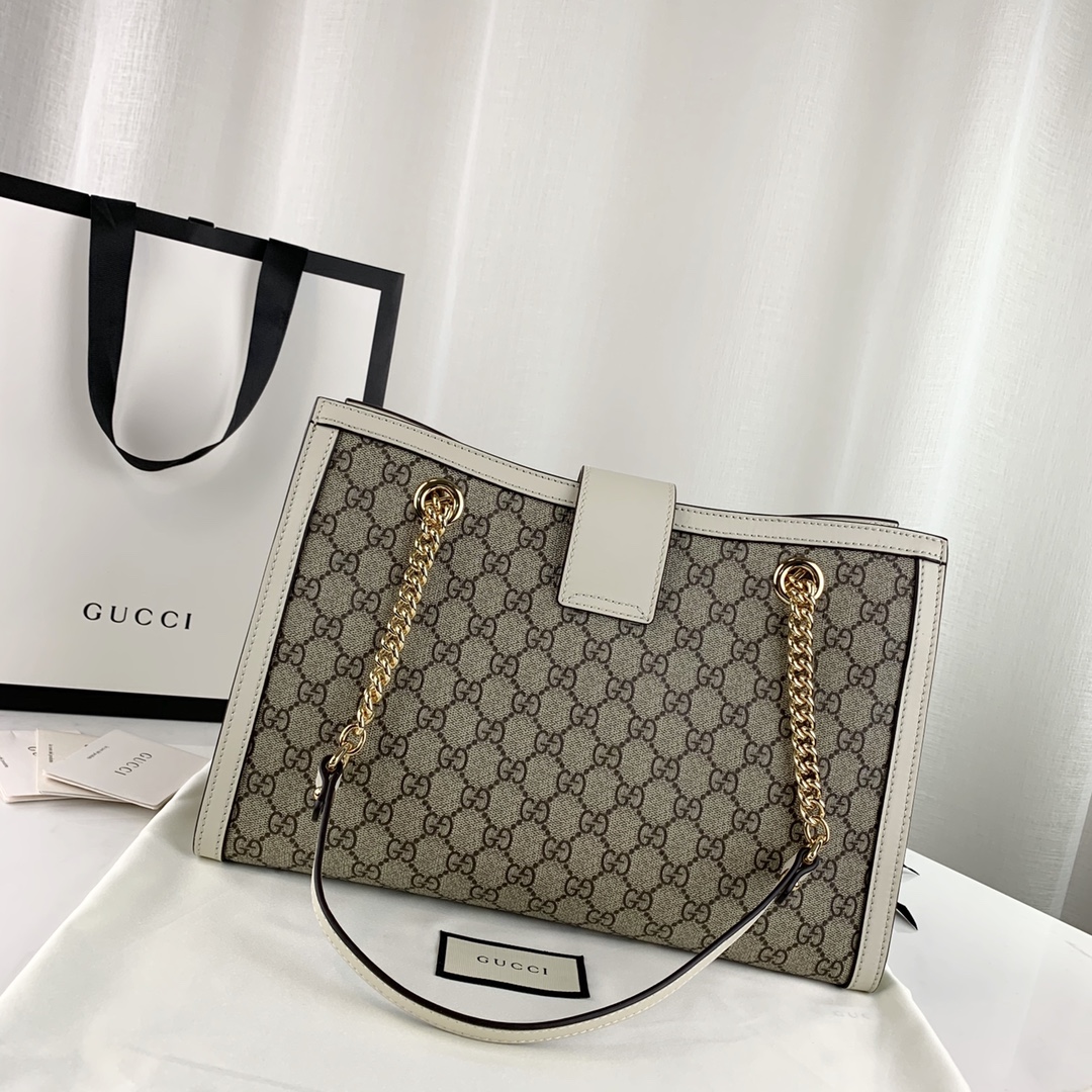 G*u*i padlock bag-35x23x14cm