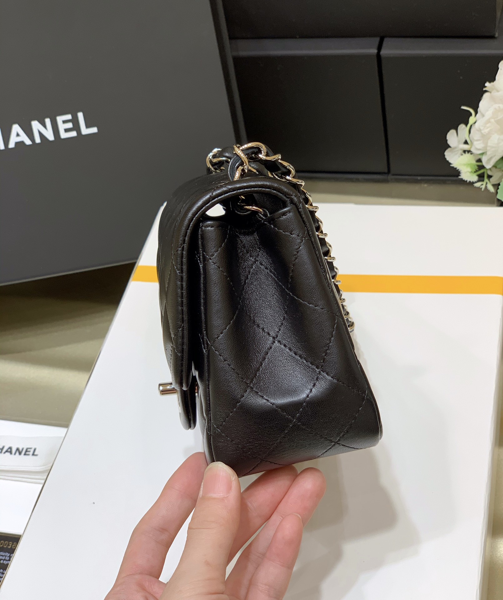 Ch@nel Flap Bag-Lambskin-17CM