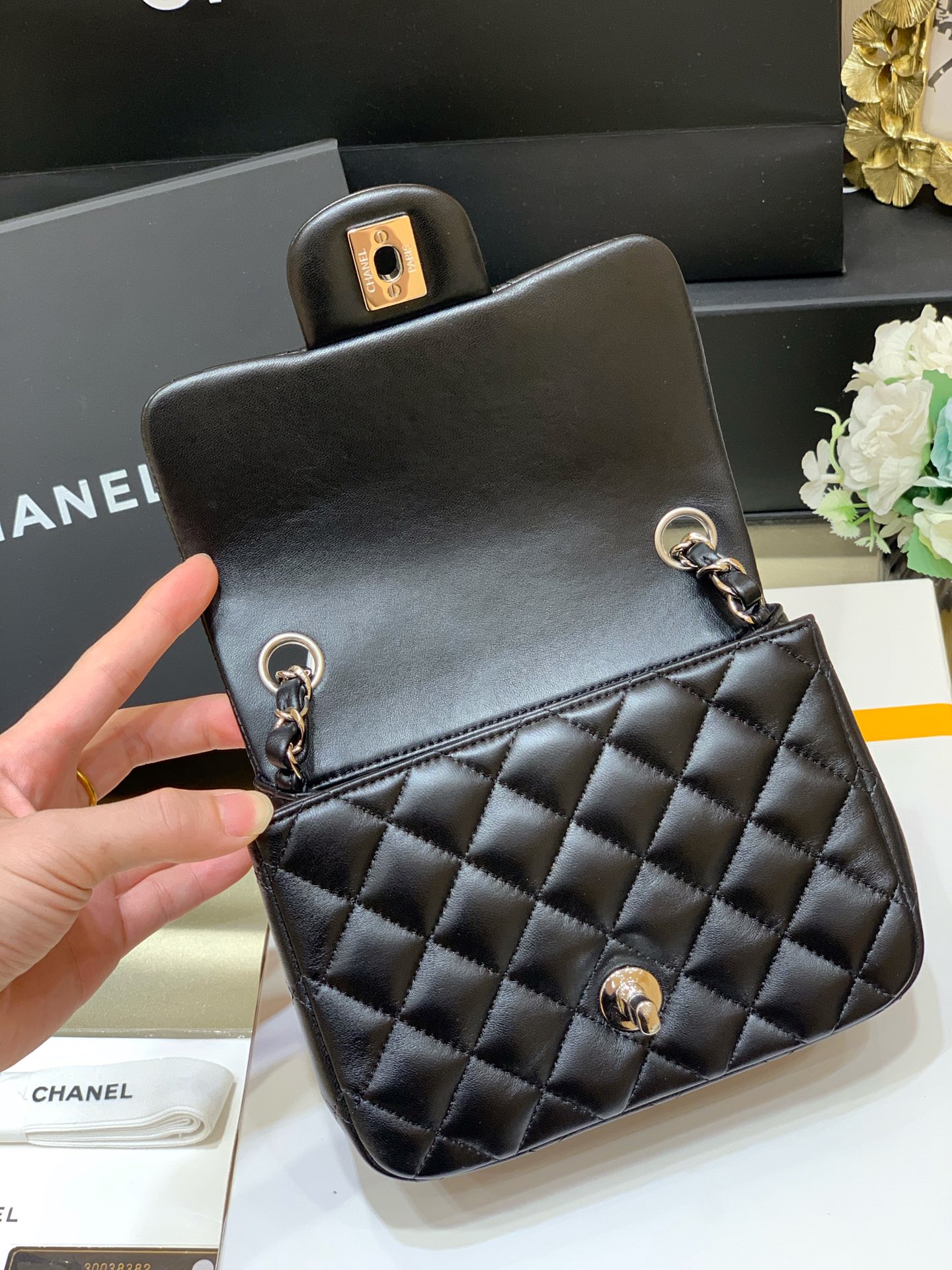 Ch@nel Flap Bag-Lambskin-17CM