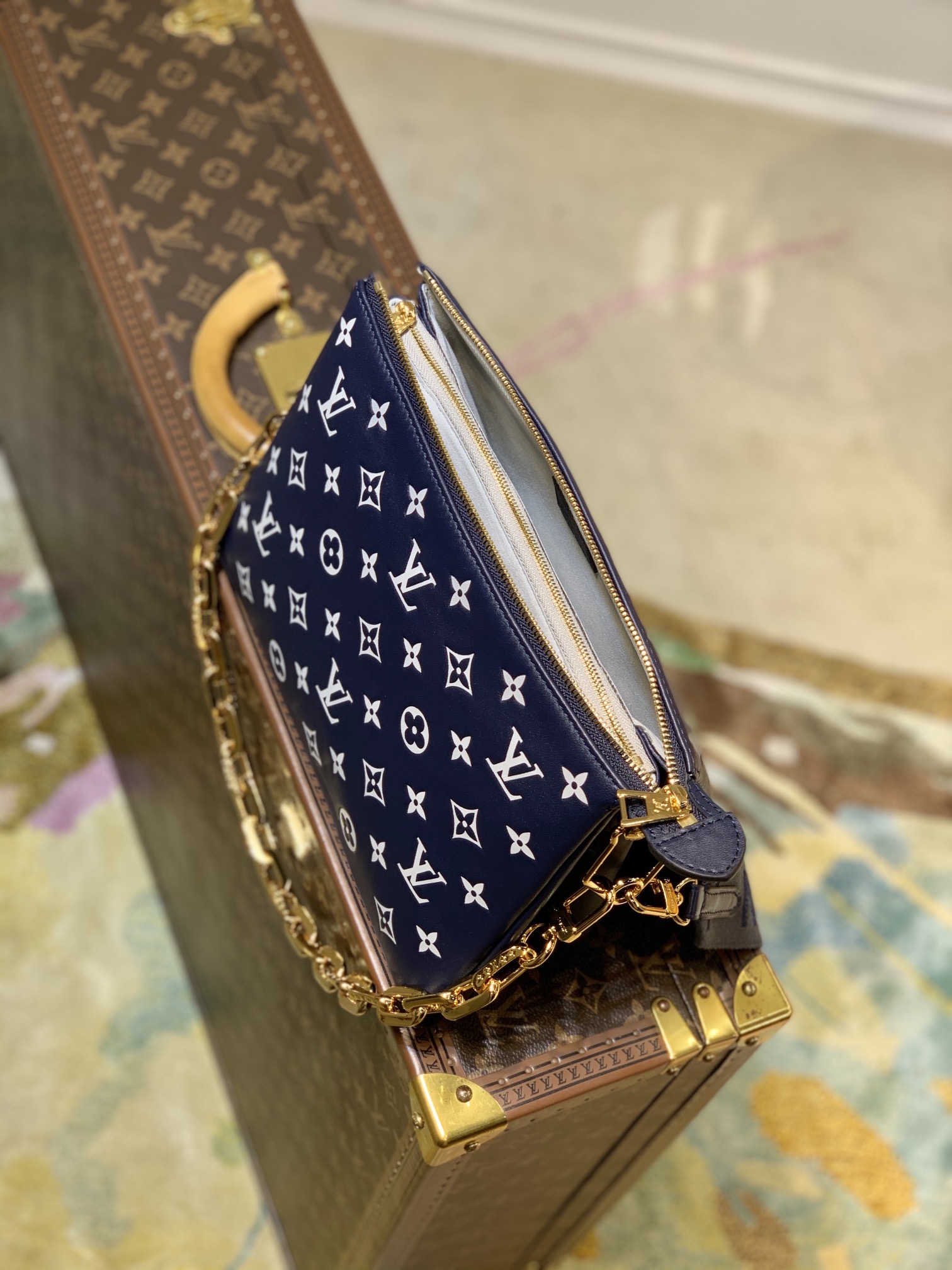 l0*is V*t0n coussin handbags-26*20*12cm
