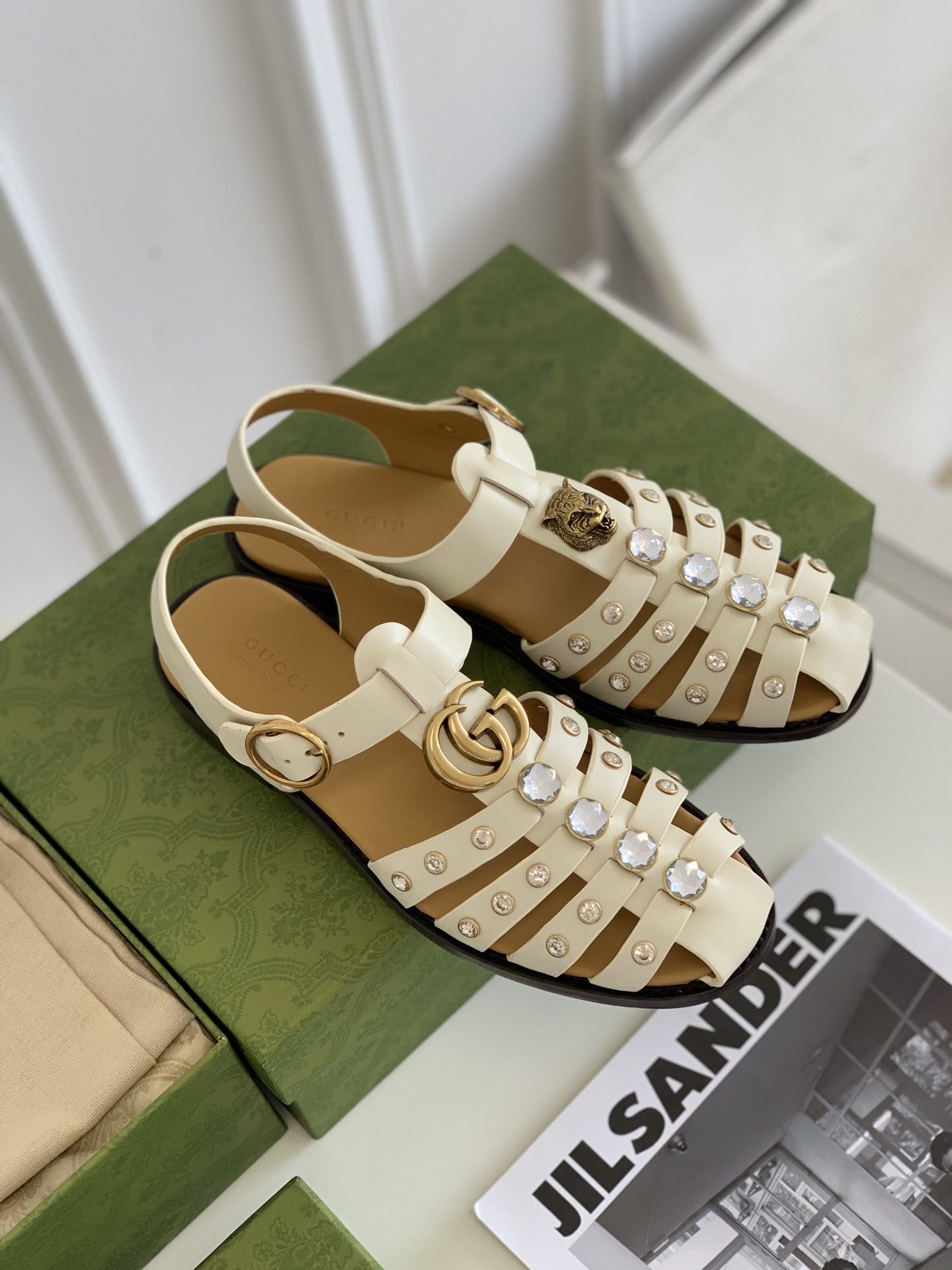 G*u*i slides
