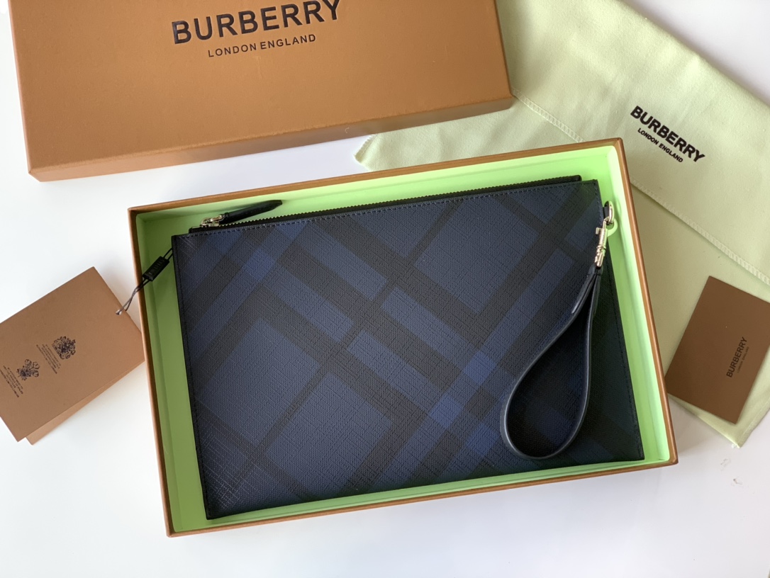 B**rry wallet-30 x 20 cm