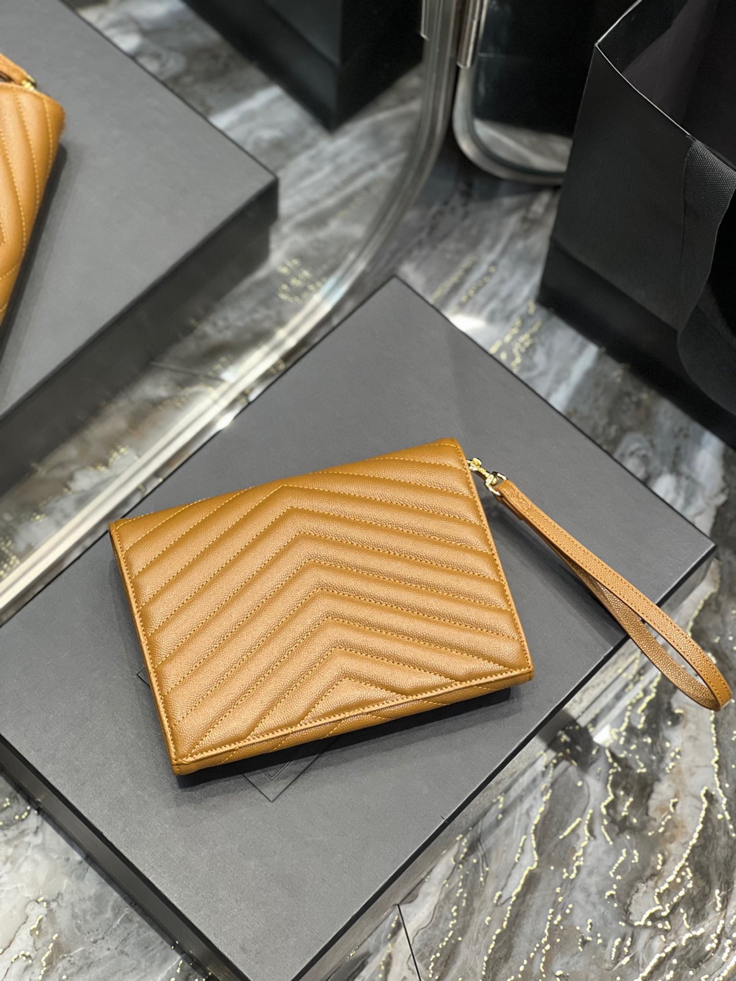 Y*L pouch-21×6×3cm
