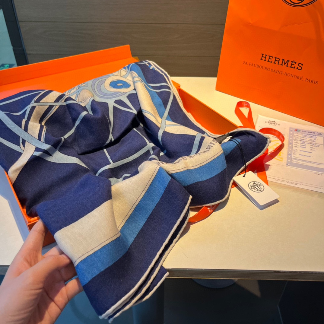 H**mes square towel-140*140cm