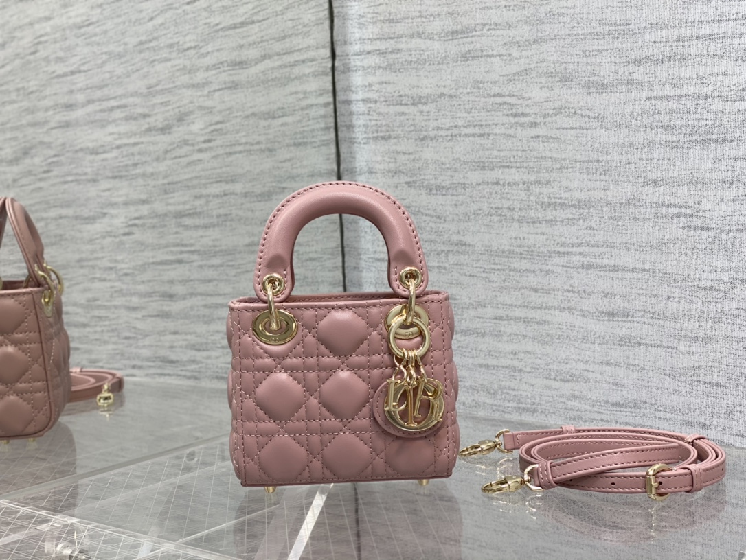lady D*or micro-12*10*5cm