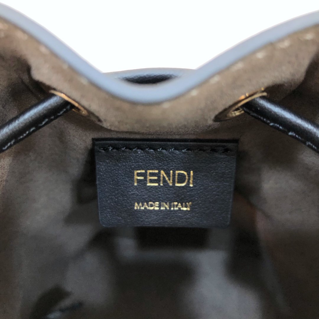 F**di mini mon tresor bag -12x18x10cm