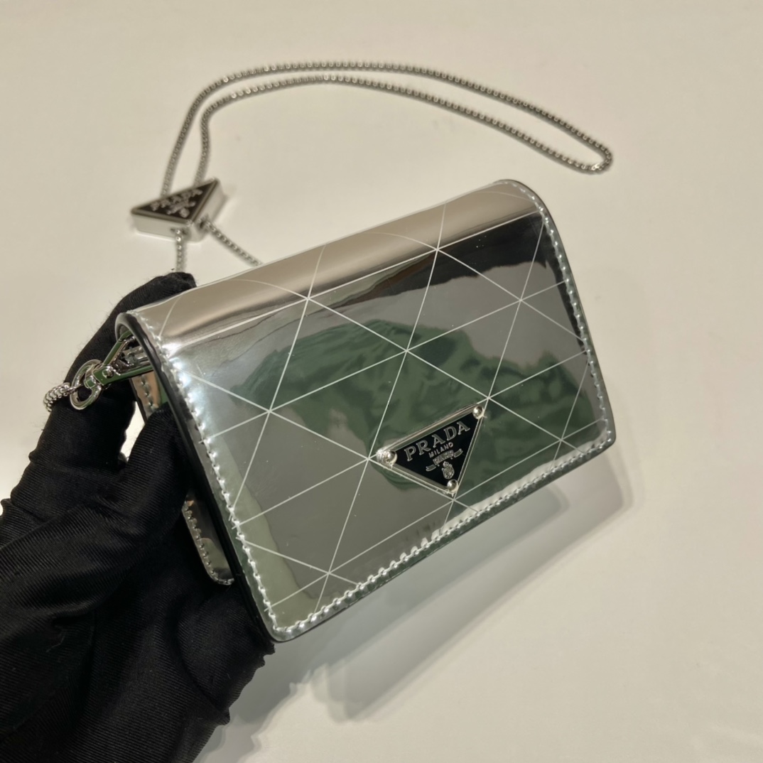 Pra*a 1mr024 glossy small bag-11.5*8cm