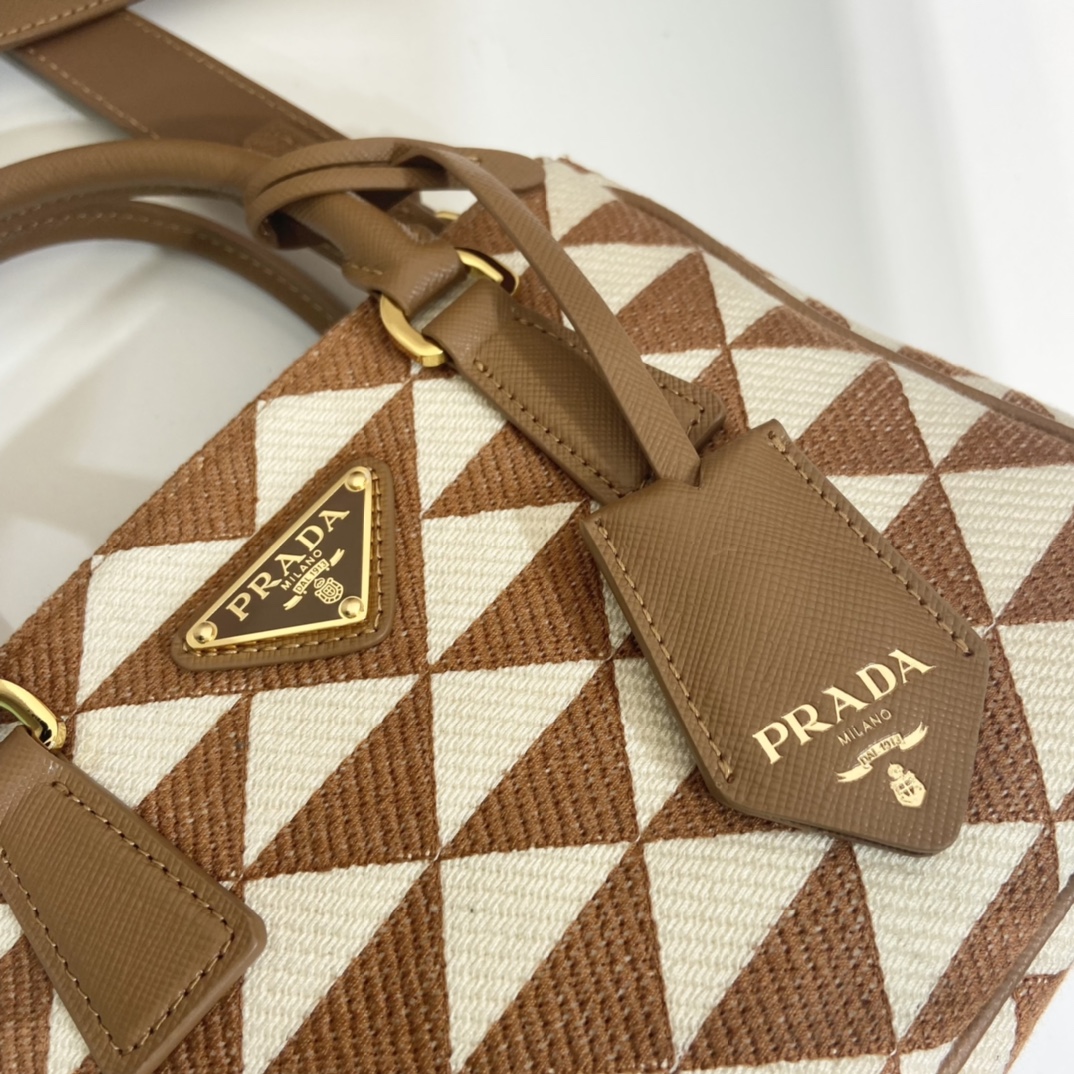 Pra*a borsa galleria in saffiano 1ba846-20*14*11cm