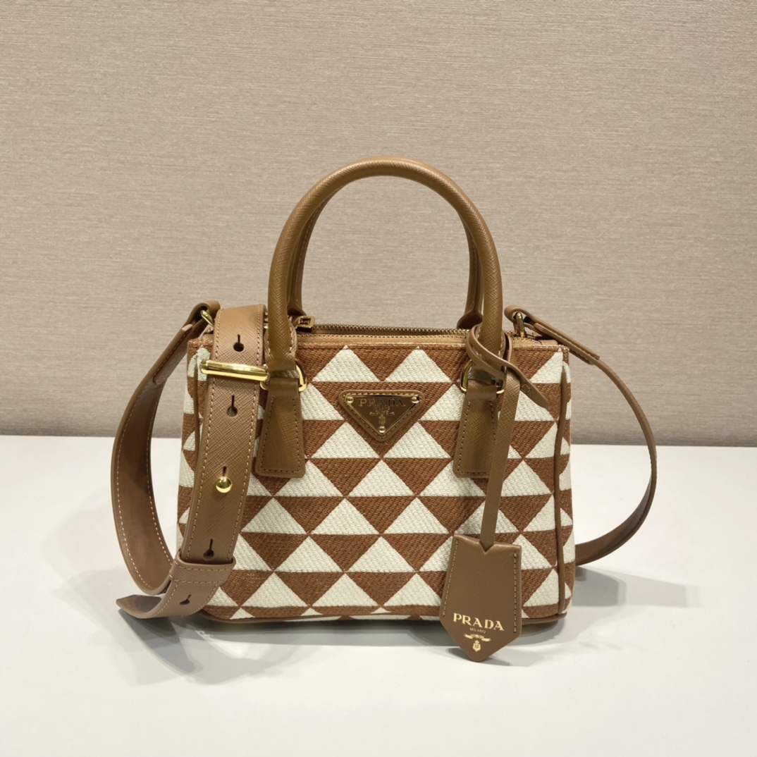 Pra*a borsa galleria in saffiano 1ba846-20*14*11cm