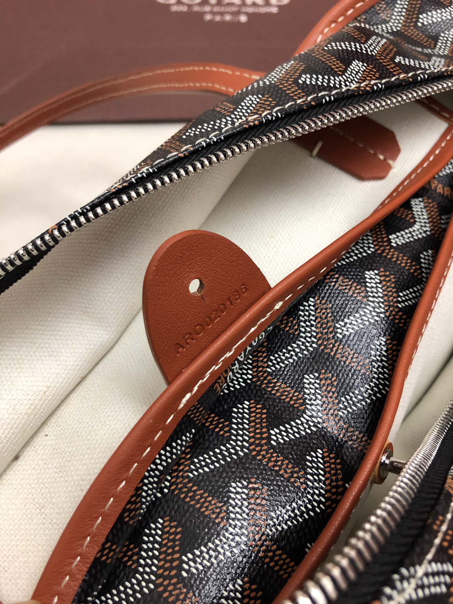 Go*ard artois handbags-zipper version-47&57cm