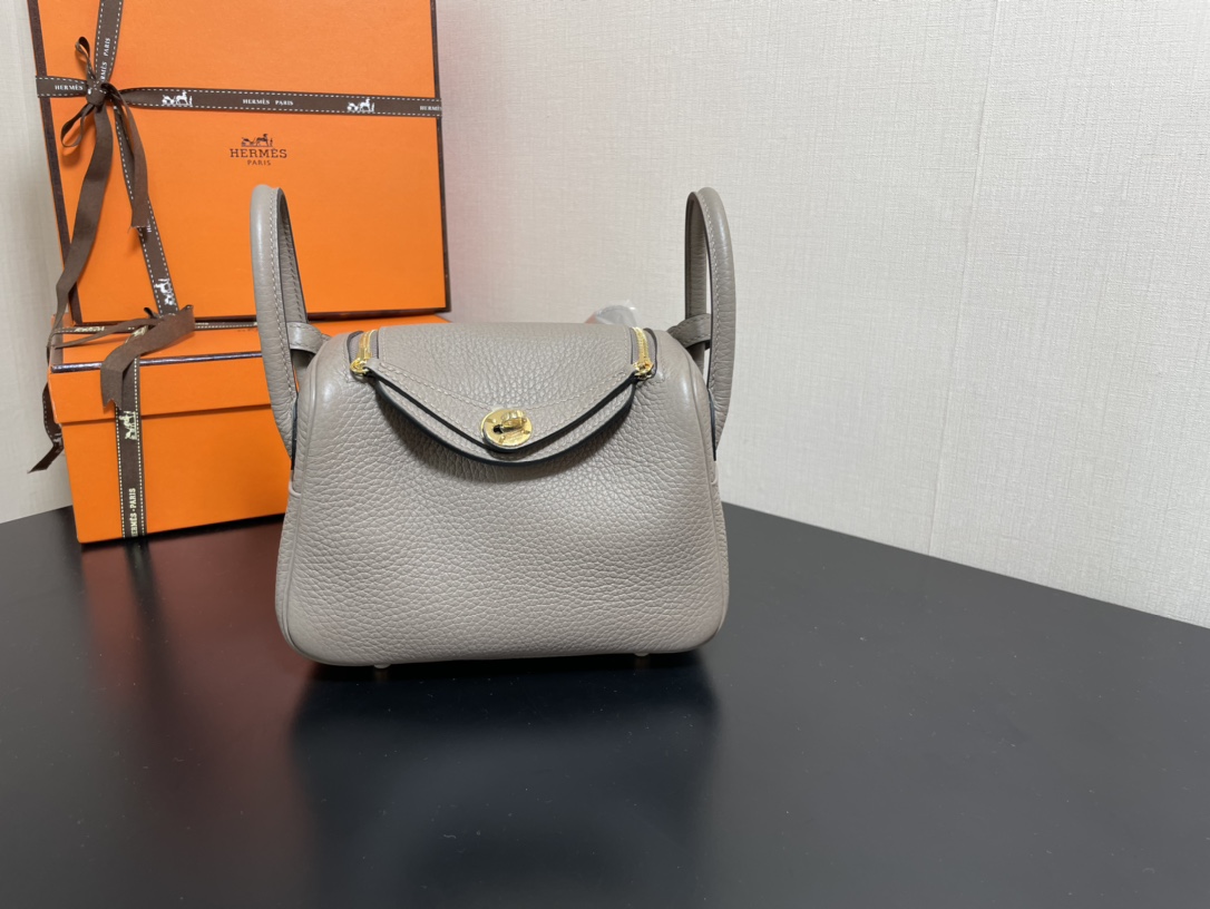 H**mes lindy 19-togo leather-19cm