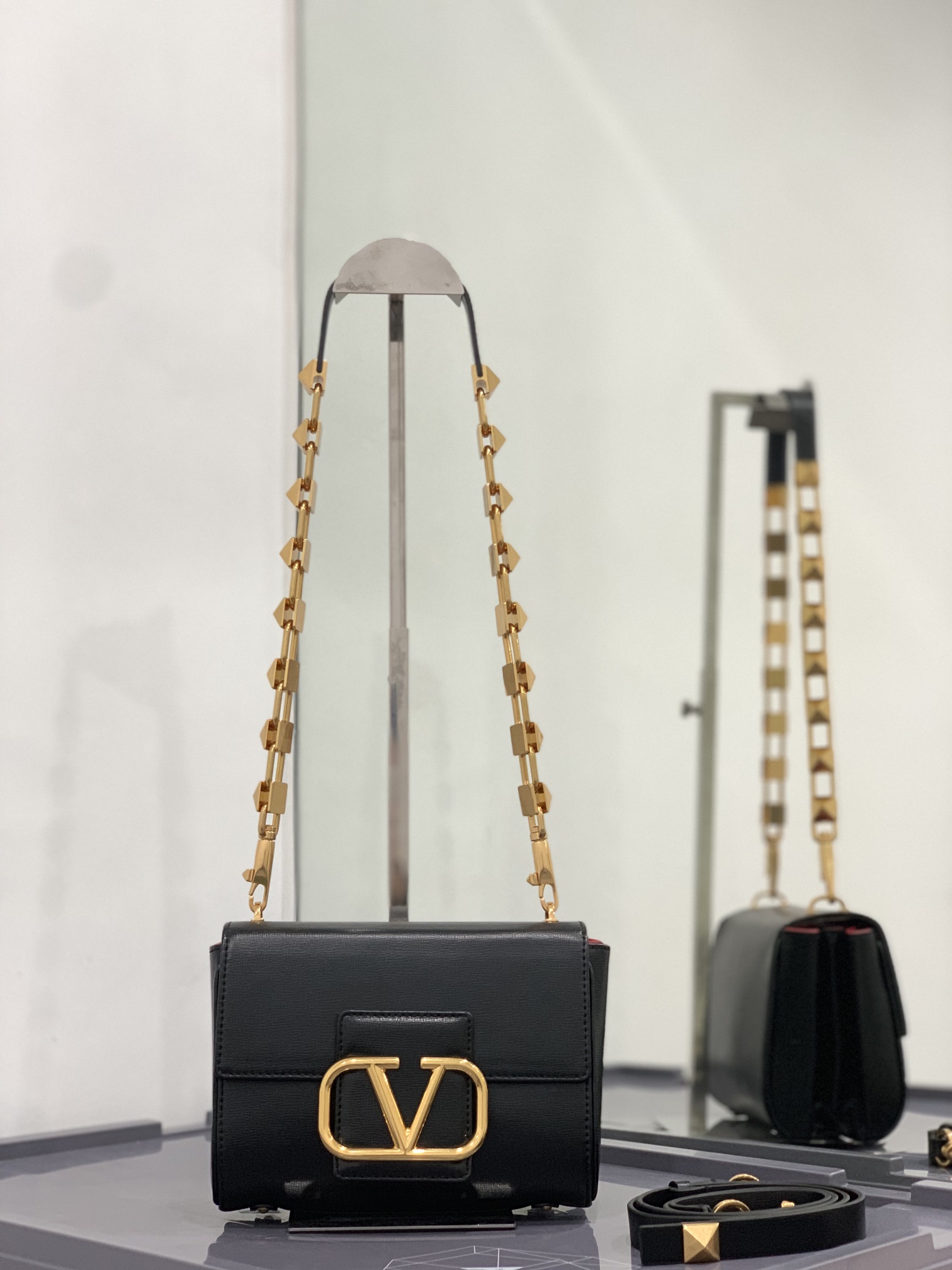 Va1e*ntin0 handbags-20*15*7cm