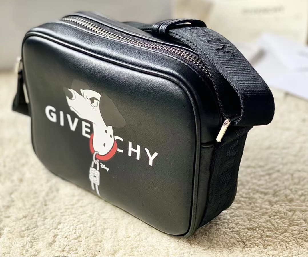 G1uenchy waist bag-16x11x8cm