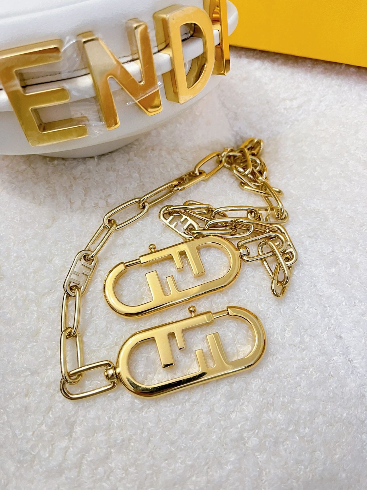 F**di chain