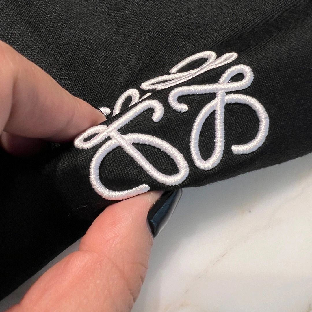 L0ew* shirt